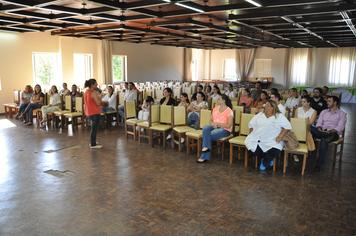 Palestra promove sensibilizaÃ§Ã£o de profissionais para diagnÃ³sticos de tuberculose