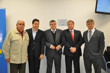 Caixa inaugura novas instalaÃ§Ãµes em Arapoti