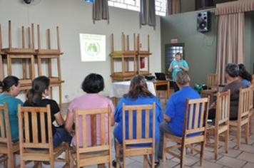 Agentes de SaÃºde fazem capacitaÃ§Ã£o da Pastoral da CrianÃ§a