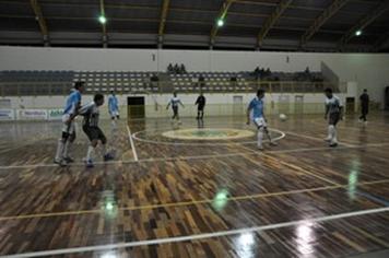 Arapoti participa de trÃªs campeonatos e um torneio de futebol e futsal