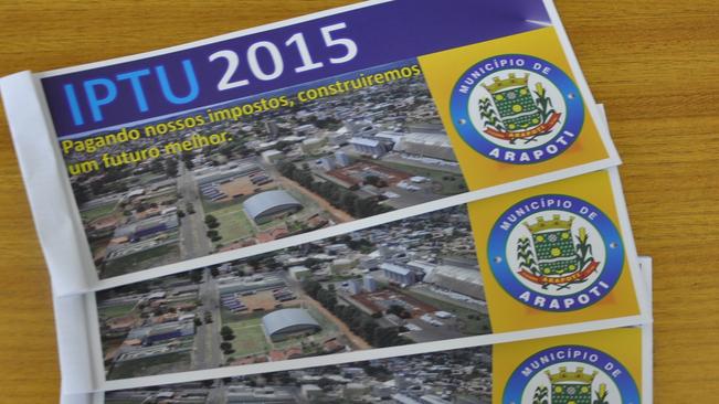 CarnÃªs de IPTU 2015 jÃ¡ estÃ£o sendo distribuÃ­dos
