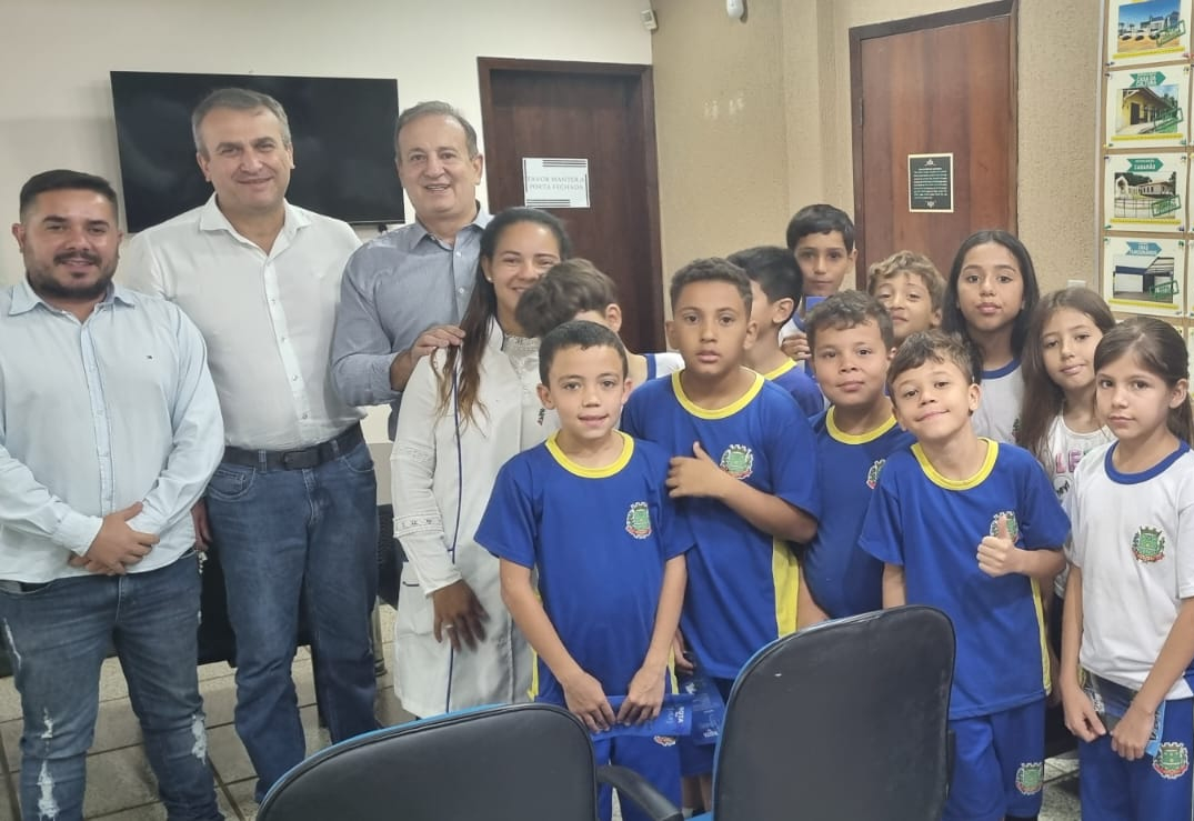 DIA DE VISITAS NO GABINETE