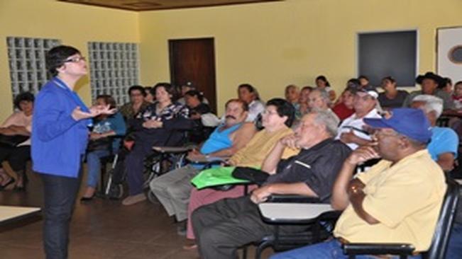 Secretaria de SaÃºde promove palestra para diabÃ©ticos