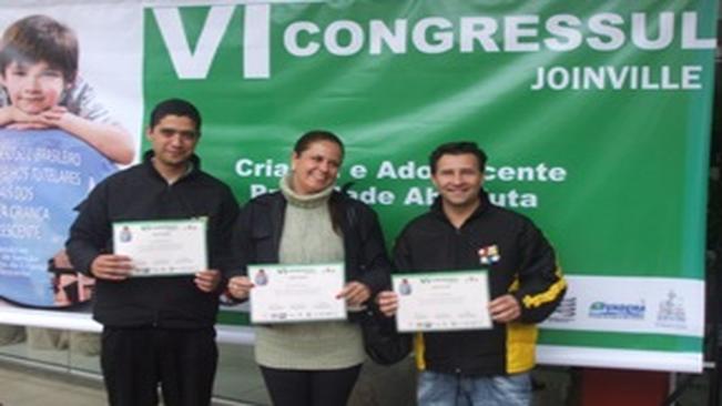 Conselheiros Tutelares de Arapoti participam do VI Congressul