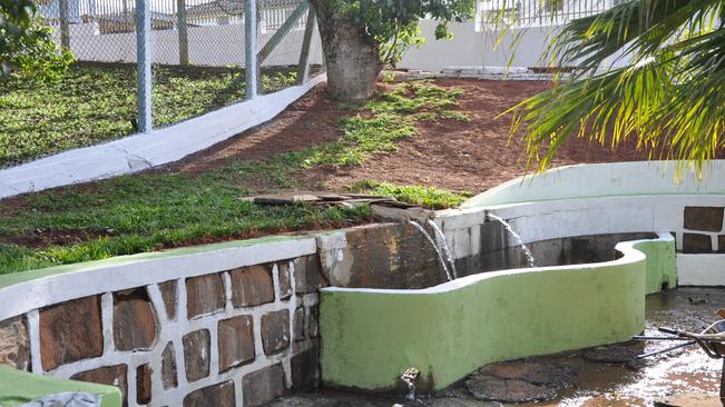 Tampas novas deixam bocas de lobo mais seguras