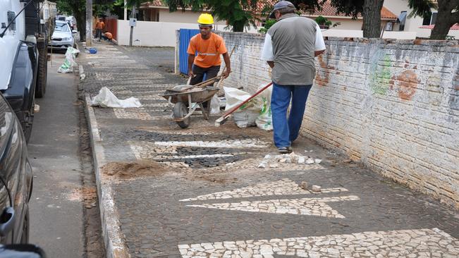 CalÃ§adas do Centro passam por reforma