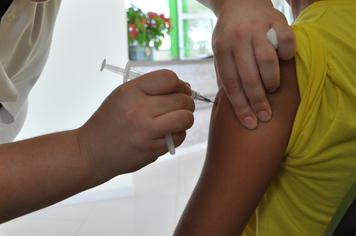 Segunda etapa de vacinaÃ§Ã£o conta HPV acontece neste dia 27