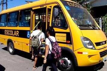 Transporte escolar atende mais de 1500 alunos por dia