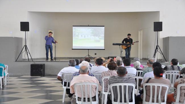 Palestra visa motivar a realizaÃ§Ã£o de sonhos