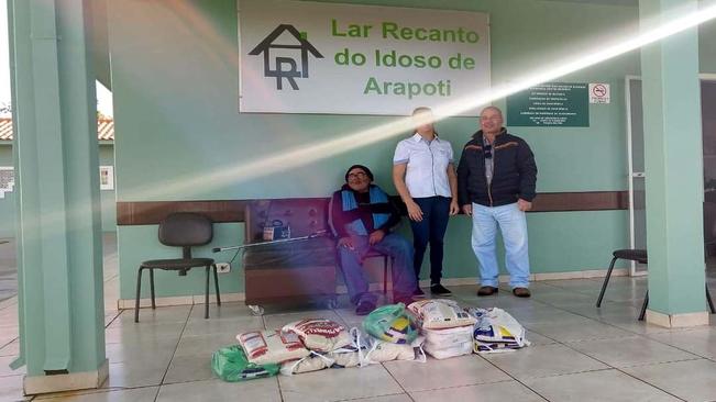 Alimentos arrecadados na Copa Hendrio Prestes de Futsal sÃ£o doados ao Lar do Idoso