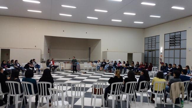 Oficina do Projeto BiblioSesc trabalha contaÃ§Ã£o de histÃ³rias